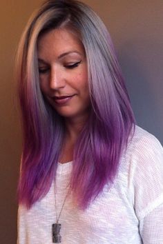 Color brings life Lilac Grey Hair, Balayage Purple, Dark Grey Hair Color, Purple Hair Color Ombre, Pixie Hair Color, Messy Style, Hair Colors Ideas, Purple Balayage