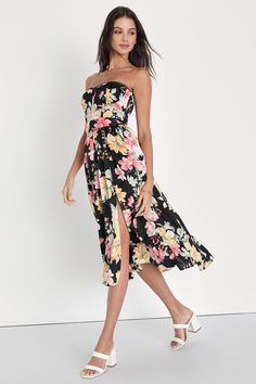 Cocktail Dress Attire, Showstopping Dress, Bridal Shower Guest Outfit, Black Wedding Guest Dresses, Wineries Outfit, Satin Bustier, Make Some Noise, Floral Bustier, Corset Midi Dress