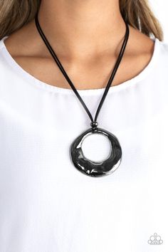 Tectonic Treasure - Black Gunmetal Necklace - Paparazzi Accessories - An oversized, oblong, gunmetal hoop rippling with hammered textures swings from the bottom of a collection of black cording. A single gunmetal bead glides down the bottom of the cording for a dramatic industrial look, anchoring the cording to the hoop. Black Jewelry Necklace, Accessories Website, Black Accessories, Paparazzi Accessories, Black Necklace, Paparazzi Jewelry, Short Necklace, Jewelry Cleaner, Stylish Jewelry