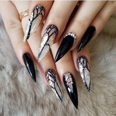 Best Black Stiletto Nails Designs For Your Halloween – OSTTY Black Stiletto Nails, Nails Opi, Gothic Nails, Masks Diy, Valentine Nails, Games Diy, Halloween Recipe