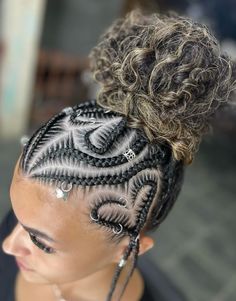 Up Cornrow Hairstyles, Ponytail Natural Hair, Braids Heart, Design Braids, Stitch Braid, Pixie Haircuts For Women, Cornrow Hairstyles For Men, Girly Hairstyles, Biracial Hair