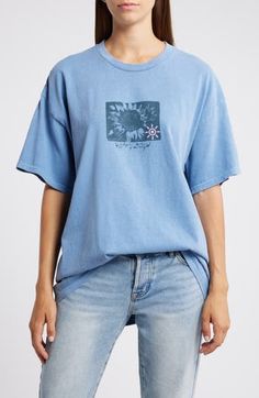 A tonal sunflower keeps the lazy-days feeling going for as long as you wear this cotton-jersey T-shirt. Exclusive retailer Crewneck Short sleeves 100% cotton Machine wash, tumble dry Imported