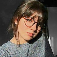 Long Hair And Glasses, Hair And Glasses, Hairstyles With Glasses, Wearing Glasses, Short Hair With Bangs, Hairstyles For Long Hair, Grunge Hair