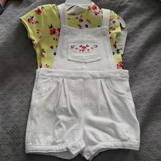 Yellow Floral Short Sleeve With White Short Overall Set. Nwt! Cute Cream Sets For Spring, Cute Cream Spring Sets, Cream Sets For Playtime In Spring, Cream Playtime Sets For Spring, Floral Short, Clothes Ideas, Floral Shorts, White Short, Future Baby