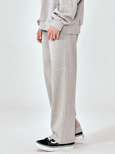 This is a casual and comfortable sweatpants that are made out of high quality cotton and polyester blend fabric. With design detail of regular wide silhouette, soft and sturdy fabric with some elasticity, and adjustable string on the waistband, you can style it for casual and trendy outfit. - Regular wide silhouette- Adjustable string on the waistband- Soft touch of the fabric- Side pockets Gray Cotton Joggers For Leisure, Gray Leisure Pants For Winter, Gray Winter Leisure Pants, Gray Comfortable Sweatpants For Fall, Comfortable Gray Sweatpants For Winter, Comfortable Gray Sweatpants For Fall, Gray Cotton Sweatpants For Leisure, Gray Leisure Sweatpants With Ribbed Waistband, Gray Sweatpants With Ribbed Waistband For Leisure