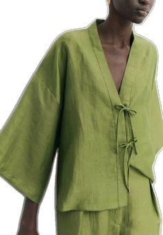 Green Linen Blouse Outfit, Natural Baby Clothes, Linen Kimono, Kimono Blouse, Modest Summer Outfits, Abayas Fashion, Fashion Design Clothes, Green Blouse, Linen Dresses