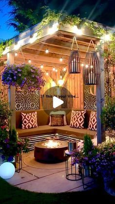 Backyard Design Ideas Budget, Backyard Beach, Apartment Patio Decor, Patio Decorating Ideas On A Budget, Patio Decorating Ideas, Outdoor Decor Backyard, Small Backyard Patio, Backyard Makeover, Outdoor Patio Decor