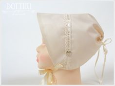 Baby girls and baby boys baptism bonnet. This hat protects head and ears and is a beautiful christening accessory for a little baby. ☘️ DESCRIPTION I've made this bonnetp from silk. It is lined with delicate silk-cotton or cotton batiste and adorned with the geometrically-patterned linen lace combined with a satin silk ribbon. The ribbon at the back of the cap making it easier to fit the cap on a child's head. All the ribbons are made from silk. ☘️ COLOUR - White - dupioni silk - Ivory - dupioni Adjustable Cream Bonnet As A Gift, Adjustable Cream Bonnet As Gift, Elegant Adjustable Cream Bonnet, Adjustable Cream Bonnet For Baptism, White Adjustable Hat For Baptism, Elegant Cream Wedding Bonnet, Adjustable Cream Hat For Gifts, Adjustable Cream Hat For Gift, Adjustable Cream Hat As Gift