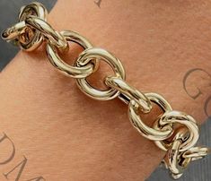 Formal Chunky Chain Link Jewelry, Elegant Chunky Oval Link Bracelet, Elegant Chunky Oval Link Bracelets, Chunky Chain Link Jewelry For Formal Occasions, Elegant Chunky Gold Bracelet, Elegant Gold Chunky Bracelets, Formal Chunky Link Jewelry, Elegant Chunky Gold Bracelets, Luxury Gold Bracelet With Chunky Chain