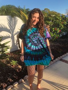 ♡ Message us at checkout what pattern you want - swirl/icedye Trippy Wear T-Shirts are perfect for any time of the year. Available in any of the colors shown or custom colors of your choice; just select custom color at checkout! ♡ Available in unisex sizes: S, M, L, XL, XXL, XXXL ♡ 100% Cotton Each shirt will be unique and different! Please be aware that each shirt is dyed with love and they will come out similar to the product photos.  ♡Trippy Wear♡ Casual Tie Dye Tops With Batik Print, Hand Dyed Short Sleeve Tops For Summer, Tie Dye Crew Neck Top For Beach, Summer Tie Dye Tops With Batik Print, Green Batik Print Top For Summer, Tie Dye Short Sleeve Top For Beach, Hippie Hand Dyed Short Sleeve Tops, Blue Crew Neck T-shirt For Festival, Relaxed Fit Tie Dye Hippie Tops