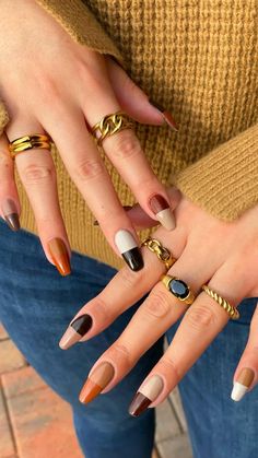 Nails And Rings, Hands With Rings, Nail Design Glitter, Cat Nails, Fall Nail, Chic Nails