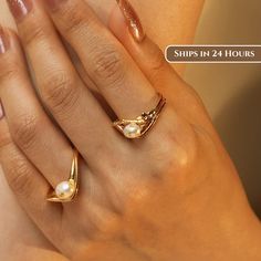 Adorn your finger with a touch of elegance with our Gold Pearl Rings. Whether you're attending a cocktail party, adding a hint of glamour to your everyday outfit, or searching for the perfect accessory to complement your bridal look, our ring is sure to make a statement.  💖Please be aware that natural pearls may exhibit variations in shape and minor surface irregularities, serving as evidence of their organic origin. ✨Specifications: - Size: Adjustable (Feel free to leave us your ring size when ordering and we'll adjust it for you before shipping to ensure a perfect fit without any hassle.) - Metal: 18K gold plated brass - Pearl: Natural freshwater pearls - Weight:    Style 1 - Gold Branch Pearl Ring: 3.4g   Style 2 - Gold Curve Pearl Ring: 2.8g   Style 3 - Gold Bamboo Pearl Ring: 5g - Ni Dainty Open Ring For Party, Delicate Gold Rings For Party, Delicate Gold Party Rings, Elegant Toe Rings For Parties, Minimalist Open Ring Jewelry For Party, Dainty Gold Rings For Party, Minimalist Open Ring For Party, Elegant Gold Pearl Ring For Party, Gold Pearl Rings