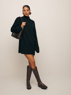 Black Sweater Dress Outfit, Oversized Sweater Dress, Wool Sweater Dress, Sweater Dress Oversized, Sweater Dress Outfit, Mini Sweater, Merino Sweater, Black Sweater Dress, Dress With Long Sleeves