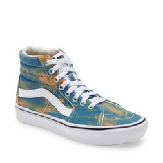 Womens Sizing Blue Vans Sneakers For Sports, Vans Summer Sneakers With Round Toe, Vans Sneakers For Summer, Light Blue Cushioned Sneakers For Spring, Light Blue Sneakers For Spring Streetwear, Vans Summer Sneakers With Rubber Sole, Vans Sneakers With Rubber Sole For Summer, Vans Summer Sneakers, Blue Sneakers For Summer Streetwear