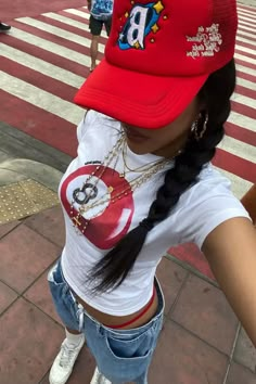 𝒻ℴ𝓁𝓁�ℴ𝓌 4 𝓂ℴ𝓇ℯ <33                          @youngmriii33 #outfits Crop Tops Aesthetic, Y2k Graphic Tees, Asian Streetwear, Streetwear Outfit Ideas, Streetwear Inspo, Graphic Tees For Women, Outfit Ideas For Women, Girls Crop Tops, Vintage Fruit