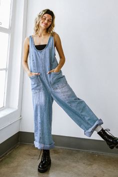 Laidback blue denim overalls. Oversized patch pockets. Adjustable D-ring straps. Wide leg cut. 90% cotton 10% viscose // Hand wash cold // Made in China Jean One Piece Outfit, Flying Tomato, Washed Denim, Denim Overalls, V Neckline, Mode Inspiration, Denim Jumpsuit, Light Denim, Relaxed Style