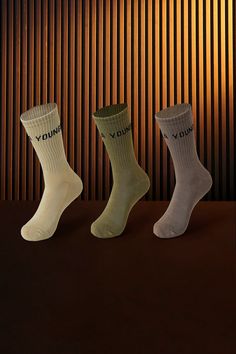 *All Sales Are Final On This Product For Hygienic Reasons
Each pack comes with 3 pairs. Fits shoe size 7-13. 
MATERIAL: 56% Polyester, 39% Nylon, 5% Spandex.
FIT: True to Size. For shoe sizes 7-13. 
DESIGN: Elevate your sock game this fall and winter with these long earthy tone socks. With their soft and stretchy composition, they offer superior comfort and flexibility. Sock Game, Sports Socks, Short Leggings, Sport Socks, Short Shirts, Earthy Tones, Fall And Winter, Bra Tops, Jogger Pants