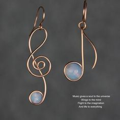 Wire Wrap Jewelry Designs, Music Jewelry, Diy Wire Jewelry, Spiral Earrings, Wire Work Jewelry, Earrings Inspiration, Jewellery Ideas, Handmade Wire Jewelry, Work Jewelry