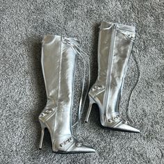 Size 5.5 Never Worn Brand New! Silver Over The Knee Boots, Silver Glitter Thigh High Boots, Chrome Silver Boots, Silver Knee High Boots, Silver Knight, Womens Knee High Boots, Shoes Heels Boots, High Boots, Knee High Boots