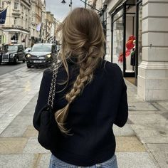 Messy Braids, Hair Stylies, Winter Hairstyles, Dream Hair, Hairstyles For School, Aesthetic Hair, Hairstyles Haircuts, Hair Day, Hair Updos