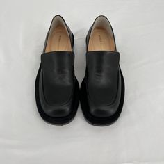 Excellent Condition It Size 35.5 Us Size 5.5 Black Leather Construction Platform Sole Slip-On Style Round Toe Design Brand Logo On Insole Buffed Leather Loafers In Black, Round Toe, Graphic Hardware At Heel, Tonal Canvas Trim At Welt, Leather Sole Nicholas Kirkwood, Loafers, Black Leather Shoes, Platform Loafers, Designer Footwear, Slip-On Loafers, Round Toe Shoes, Casual Shoes, Luxury Brand, Comfortable Loafers, Fashion, Black Leather Loafers, Platform Shoes, Quiet Luxury, Clueless, Whimsy Goth Goth Old Money, Loafers Platform, Nicholas Kirkwood Shoes, Loafers Fashion, Comfortable Loafers, Designer Footwear, Whimsy Goth, Round Toe Shoes, Nicholas Kirkwood