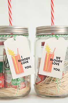 DIY Mason Jar Bloody Mary Gift by Jen Carreiro | Project | Papercraft / Weddings | Holiday | Coasters & Tableware | Kollabora Saint Valentin Diy, Holiday Coasters, Diy Mason Jar, Spice Mix, Mason Jar Gifts, Cadeau Diy, Jar Diy, Jar Gifts, Mason Jar Diy