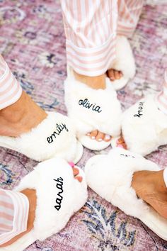 These fluffy slippers are the perfect combo of comfort and luxury. Customize with your name or for the bride for the perfect night in or getting ready for the wedding! Size Small: approximately sizes 5-6 Size Medium: approximately 7-8 Size Large: approximately sizes 9-10 Fluffy White Slip-on Slippers, Bridesmaid Slippers, 30th Bday, Fluffy Slippers, Perfect Night, Cozy Season, Fuzzy Slippers, Travel Jewelry Case, Swimming Outfit