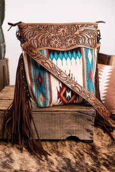 Saddle Blanket Purse, Western Crossbody Purse, Cowgirl Purse, Wide Fringe, Western Bags Purses, Ranch Girl, Western Bags, Western Style Purse, Blanket Purse