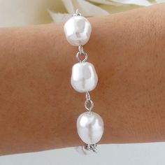 Material: silver plated brass Length: 7" + 2" extension IMPORTED Pearl Bracelet Silver, Simple Heart Necklace, Simple Eye, Twisted Bracelet, Silver Heart Necklace, Cross Bracelet, Bracelet Silver, Pearl Bracelet, Silver Bracelets