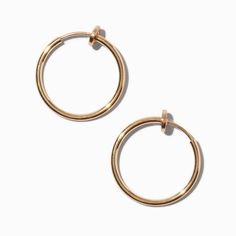 Gold 20MM Clip On Hoop Earrings Clip On Hoop Earrings, Gold Clips, Fashionable Jewelry, Girly Stuff, Jewelry And Accessories, Gold Hoops, Metal Style, Christmas Wishes, Gold Hoop