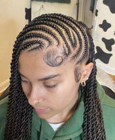 Short Lemonade Fulani Braids, Half Lemonade Braids Half Twists, Lemonade Funali Braids, Lemonade Braids Tutorial, Lemonade Fulani Braids Twist, Lemonade Braids For Black Women, Trending Hairstyles For Ladies 2024, Trending Braids 2024