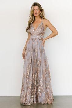 Check out this gorgeous Lucienne Shimmer Maxi Gown in Dusty Lilac + Rose. This dress is absolutely stunning and you will make a statement in any room! Fancy Fits, Dusty Lilac, Tulle Maxi Dress, Tulle Material, Lilac Roses, Baltic Born, Rose Gold Sequin, Mob Dresses, Maxi Gown