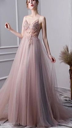 Tulle Prom Dresses, Chic Gowns, Grad Dresses, Ball Gowns Prom, Tulle Prom Dress, Prom Dresses Ball Gown, Prom Party