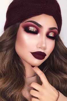 51 Most Amazing Homecoming Makeup Ideas Burgundy Makeup Look, Burgundy Makeup, Make Up Diy, Telescopic Mascara, Party Make-up, Festival Make Up, Homecoming Makeup Ideas, Fall Makeup Looks, Birthday Makeup