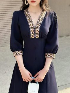 Classy Lady Style, Cotton Short Dresses, Stylish Kurtis Design, Velvet Dress Designs, High Fashion Dresses, Beautiful Casual Dresses, Womens Clothing Patterns, Fashion Top Outfits