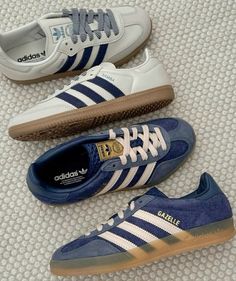 Adidas Shoes Blue, Aesthetic Adidas Shoes, Adidas Spezials, Aesthetic Adidas, Sambas Adidas, Adidas Sambas, Preppy Shoes