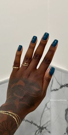 Dark Shade Nails, Winter Nail Colors For Dark Skin, Dark Skin Pedicure, Black Woman Nails Dark Skin, Short Nails On Dark Skin, Cute Toe Nail Colors, Gel Nails Black Women, Dark Square Nails, Short Solid Color Nails