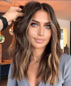 16 Rich Brunette Brown Honey Blonde Balayage Human Hair - Etsy Brunette Balayage Hair, Balayage Brunette, Long Layered Hair, Human Hair Wig, Blonde Balayage, Great Hair, Hair Wig, Hair Cut