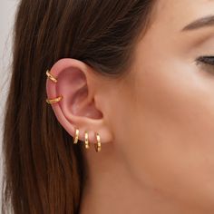 💎 All cartilage,tragus,helix,huggie hoop earrings are made with love for you. 💎 All Silver Jewelry are rhodium plated on 925 Sterling Silver. Gold and Rose colors are Vermeil Gold on 925 Sterling Silver. It does not cause allergies Nickel free and lightweight. 💎 Thickness 2mm  💎 Inner Diameter 5mm,6mm,7mm,8mm,9mm,10mm,12mm 💎  I accept returns. It would be great if you contact us within 7 days after you receive your earrings. You must mail your earrings (package) back to me. Expenses belong Trendy Hypoallergenic Huggie Piercings, Trendy Hypoallergenic Hoop Ear Cuff, Trendy Adjustable Huggie Piercings, Trendy Nickel-free Huggie Cartilage Earrings, Gold Huggie Hoop Earrings, Rose Colors, Tragus Hoop, Ear Piercings Helix, Helix Hoop