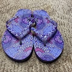 Brand New Sandals Purple Sandals For Beach Vacation, Purple Sandals For Vacation And Beach Season, Casual Purple Sandals For Spring, Purple Open Toe Flip Flops For Vacation, Purple Summer Sandals For The Beach, Purple Sandals For Beach In Spring, Purple Summer Beach Sandals, Casual Purple Sandals For Vacation, Purple Slip-on Beach Sandals