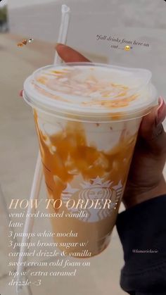 a person holding up a starbucks drink with caramel swirls on it and the caption, how to order?