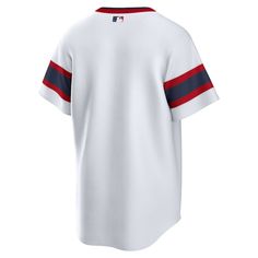 As the ultimate Chicago White Sox fan, you deserve the same look that your favorite players sport out on the field. This Home Replica Team jersey from Nike brings the team's official design to your wardrobe for a consistently spirited look on game day. The polyester material and slick Chicago White Sox graphics are just what any fan needs to look and feel their best. Brand: Nike Heat-sealed jock tag Heat-sealed transfer applique Imported MLB Batterman applique on center back neck Machine wash ge Sporty White Baseball Jersey For Fans, Short Sleeve Baseball Jersey With Team Logo For Fans, Nike Team Spirit Baseball Jersey With Team Logo, Team-colored Baseball Jersey With Three Stripes For Sports, Sports Team-colored Baseball Jersey With Three Stripes, Baseball Season Jersey With Team Logo, Collegiate Short Sleeve Jersey For Fans, Short Sleeve Baseball Season Jersey, Nike Collegiate Baseball Jersey With Team Name