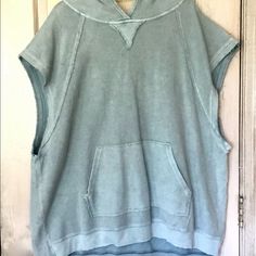 Free People Sweatshirt Top Hoodie Pullover Kangoroo Pocket Sky Blue We New With Tags * Size: Medium Retail Price $128 Cotton M 46'' Around Bust 31'' Length L 48” Around Bust Please Note There Is A Dot In The Tag To Prevent Store Return Hoodie Pullover, Free People Tops, Sky Blue, Pullover Hoodie, Free People, Womens Tops, Sweatshirts Hoodie, Size Medium, Tags