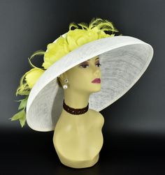 "✿*.Key Features.*✿ This is a gorgeous Audrey Hepburn Style Hat with lovely three feather flowers and two buds. 19.75\"(50cm) extra wide brim, the widest stiff brim hat in my store! It's very beautiful. Great for Kentucky derby, weddings, church, Easter, Royal Ascot, horse races, cocktails, tea party, or any hat wearing occasion. Hat base size: From front to back: 19.75\" (50cm) From left to right: 19.75\" (50cm) Wide brim Appr: 7~7.5\"\" Head girth: 22.5\"(57cm), adjustable string inside to mak Summer Ostrich Feather Mini Hats For Races, Summer Mini Hats With Ostrich Feathers For Races, Spring Race Mini Hats With Ostrich Feathers, Summer Races Mini Hat With Ostrich Feathers, Summer Race Day Mini Hats With Ostrich Feathers, Spring Top Hat With Feather Trim, Royal Ascot Hats With Feather Trim, Spring Feathered Top Hat, Kentucky Derby Hat With Feather Trim And Short Brim