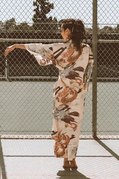 Satin Kimono With Kimono Sleeves For The Beach, Beach Kimono With Satin And Kimono Sleeves, Beach Kimono With Satin Material, Beach Kimono With Satin Material And Kimono Sleeves, Beach Satin Kimono, Satin Sleepwear With Kimono Sleeves, Satin Kimono, Fashion Themes, Tiger Print