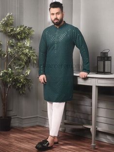 Kurta Pyjama For Men Wedding, Kurta Pajama Men Wedding Indian, Gents Kurta Pajama, Haldi Dress For Men, Boys Dressing Style, Wedding Dress Indian, Mirror Work Kurta, Mehandi Outfits, Diwali Dresses