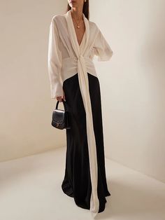 Contrast Color V-Neck Maxi Evening Dresses: Elegant Long-Sleeved Charm Long Sleeve Elegant Evening Dresses, Elegant Long Sleeve Evening Dresses, Evening Maxi Dresses, Maxi Dress Evening, Evening Dresses Elegant, Dresses Elegant, Dresses Evening, Wedding Wear, Dresses Maxi