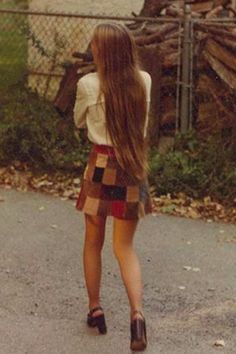 60s Aesthetic Outfit, 70s Mode, Isabel Lucas, Street Style Vintage, 80 Fashion, Vogue Vintage, Nostalgia Aesthetic, Outfit Essentials, 60s 70s Fashion