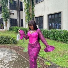 Asoebi Gown Styles, Lace Gown Style, Nigerian Traditional Dresses, Asoebi Lace Styles, Lace Styles For Wedding, Nigerian Lace Dress, Nigerian Dress Styles, Convention Outfits, Aso Ebi Lace Styles