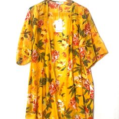 Emory Park Kimono Women's Medium Yellow Orange Floral Open Face Cardigan Nwt New With Tag. B51-1171 Yellow Summer Outerwear For Day Out, Spring Yellow Floral Print Outerwear, Yellow Summer Cardigan For Day Out, Casual Yellow Summer Cardigan, Casual Yellow Floral Print Outerwear, Yellow Casual Spring Cardigan, Casual Yellow Spring Cardigan, Yellow Bohemian Cardigan For Summer, Yellow Bohemian Cardigan For Spring